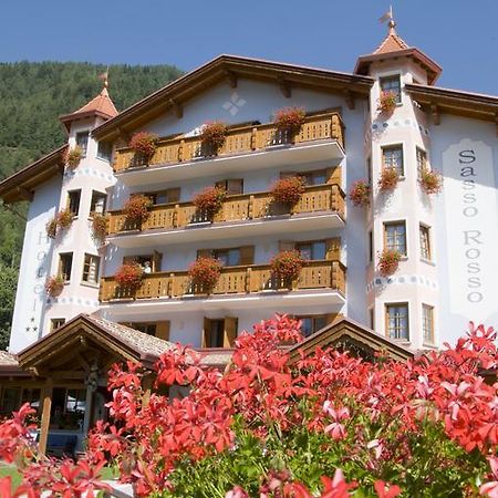 Hotel Sasso Rosso Commezzadura Bagian luar foto